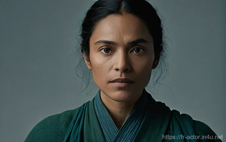 연극배우의 호흡 훈련 - **A female actress in her early 20s, dressed in a sleek, athletic-style top and leggings, is capture...